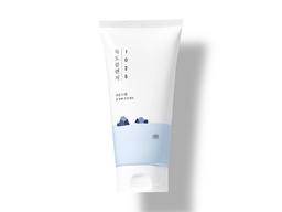 -30% Мягкая пенка для умывания с морской водой Round Lab 1025 Dokdo Cleanser, 150 мл.