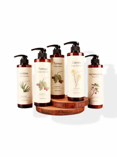 Увлажняющий лосьон для тела с чарующим ароматом цветущей сакуры Medi Flower Body Lotion King Cherry Blossom, 500 мл.